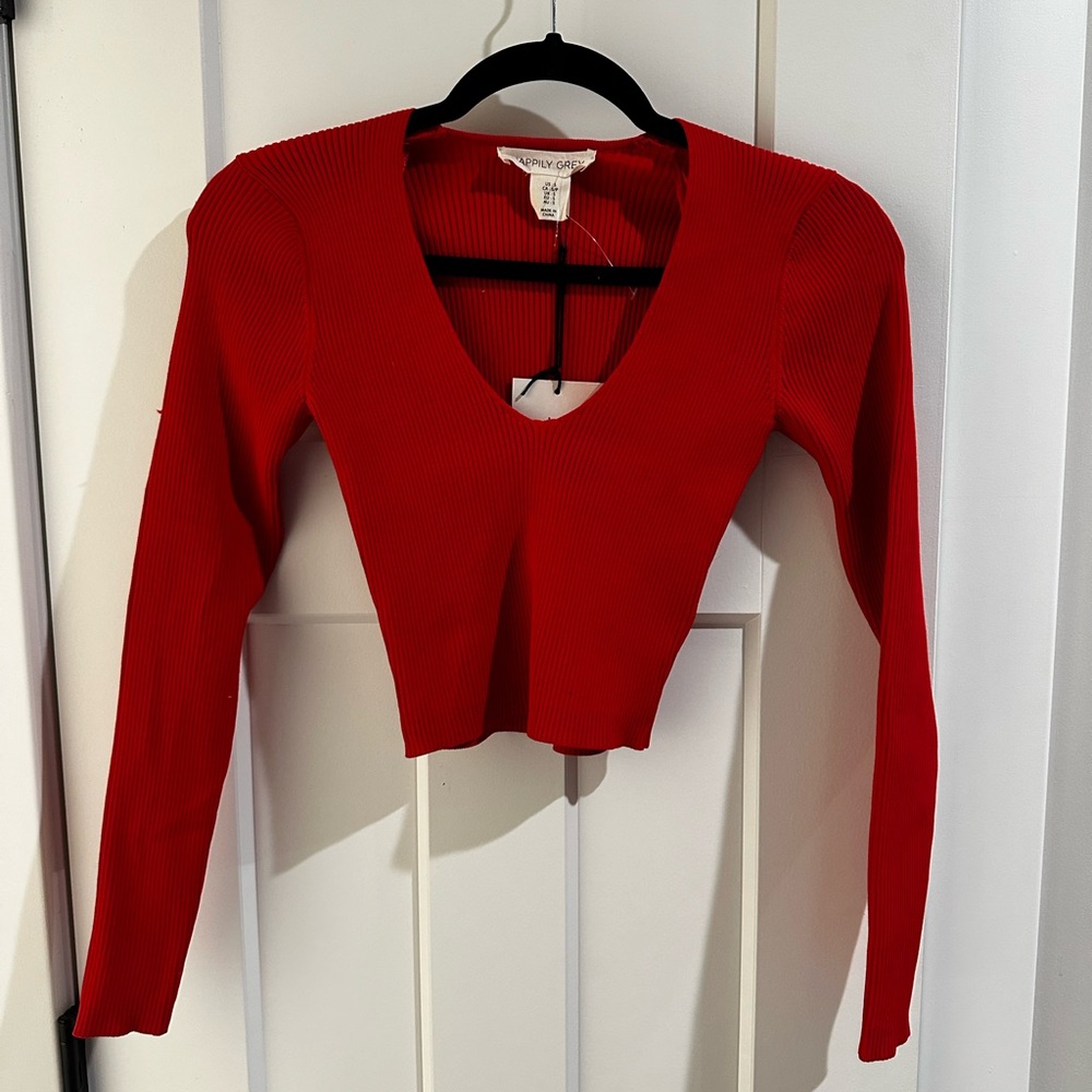 NWT Red Top